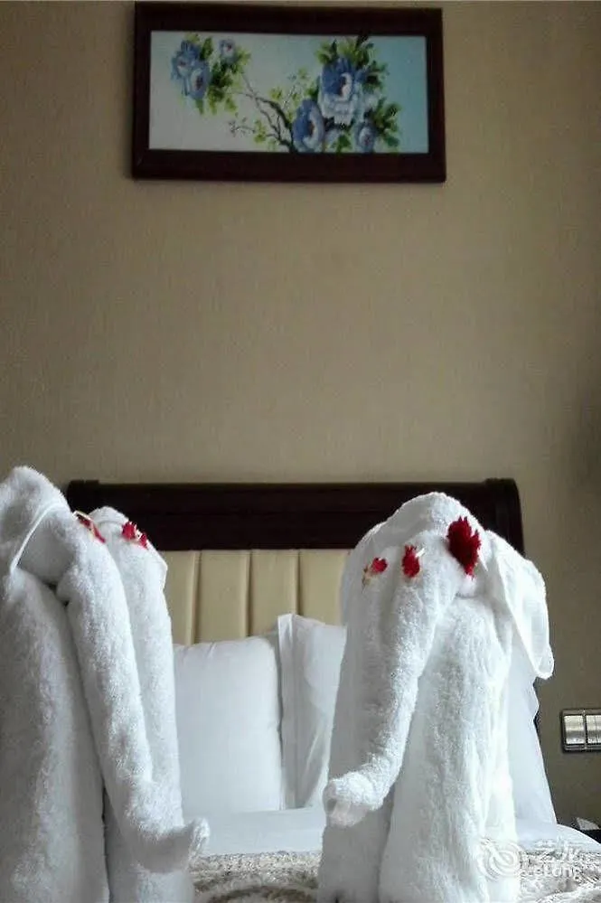 Henan Hairong Hotel Zhengzhou 5*,